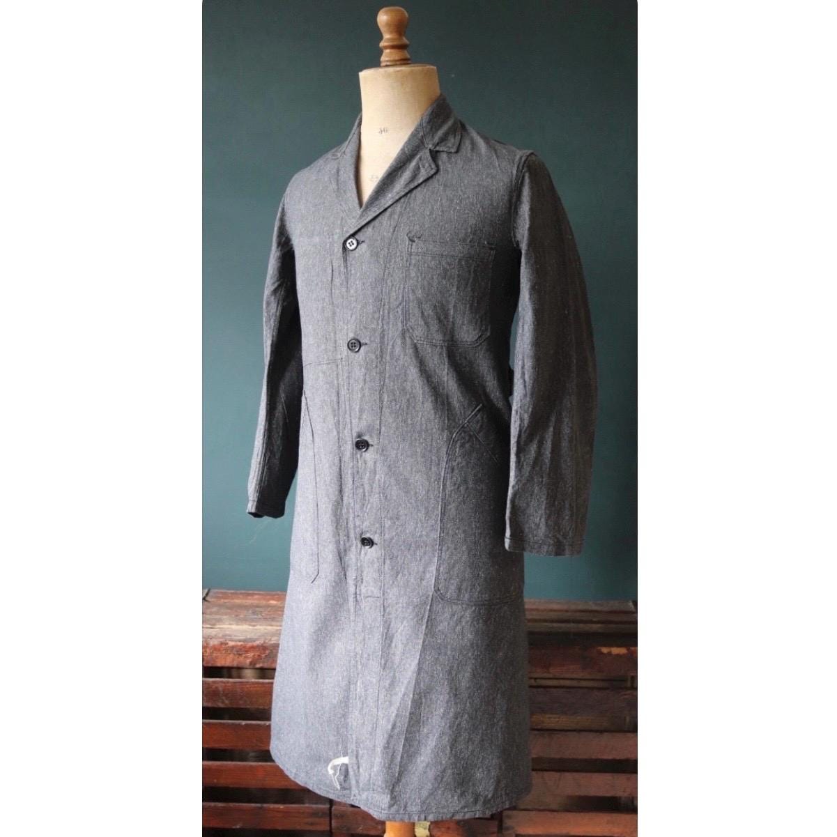 Vintage French workwear jacket - salt pepper grey - belted overall coat - 1960s deadstock - factory machinist, shopkeeper - 37” chest