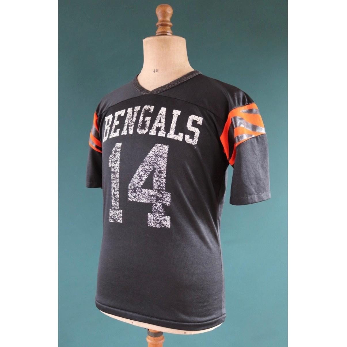 Vintage 1980s Cincinnati Bengals shirt - American football - black orange tiger stripe - durene sportswear - 41” chest - NFL