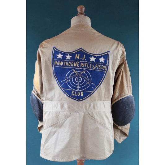 Vintage 1960s shooting jacket - chain stitch patch - 10-X hunting - rifle club - 44” chest - half belt workwear
