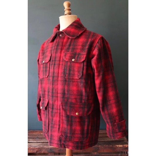 Vintage 1970s Woolrich workwear jacket - red black buffalo plaid - hunting mackinaw - 46” chest
