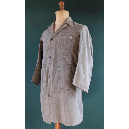 Vintage French chore jacket - 1930s 40s workwear - salt pepper grey cotton long coat - factory overalls - 39” chest - repaired