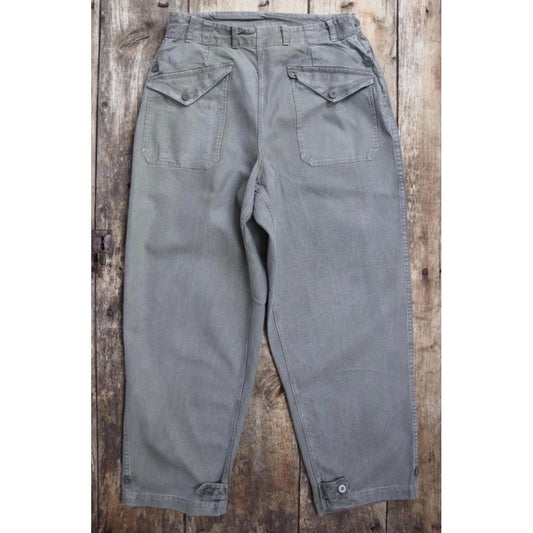 Vintage 1940s 50s Swedish military trousers - cargo pants - women’s cotton twill workwear - 29” 31” x 28”