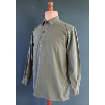 Vintage 1970s Swedish military workwear shirt - M59 - fältskjorta - green cotton army smock - 47” chest