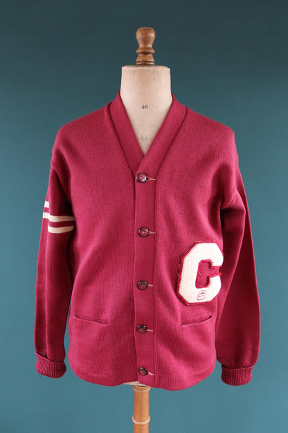 Vintage 1950s 60s varsity sweater - burgundy wool - Ivy League knitwear - 43” chest