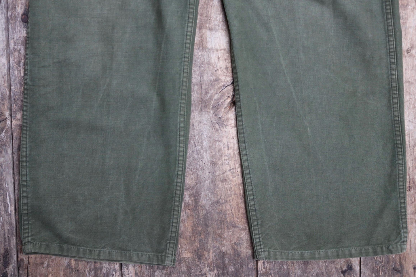 Vintage Swedish military workwear trousers - buckle back - utility pants - 36" x 31"