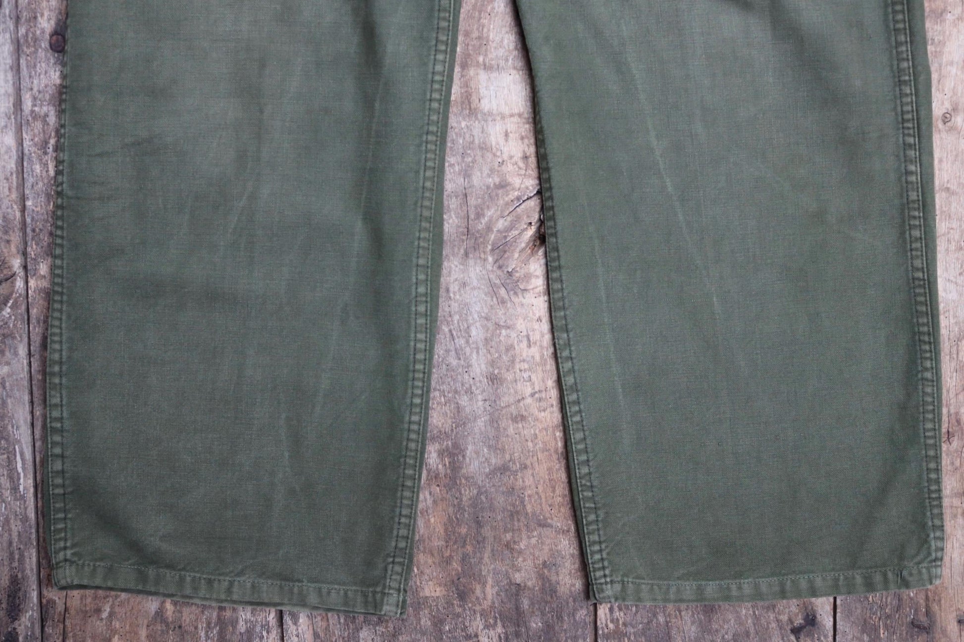 Vintage Swedish military workwear trousers - buckle back - utility pants - 36" x 31"