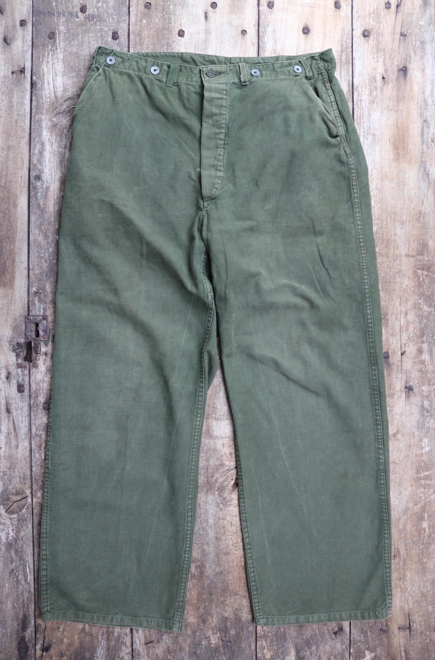 Vintage Swedish military workwear trousers - buckle back - utility pants - 36" x 31"