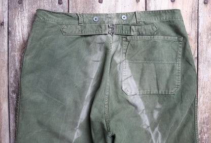 Vintage Swedish military workwear trousers - buckle back - utility pants - 36" x 31"