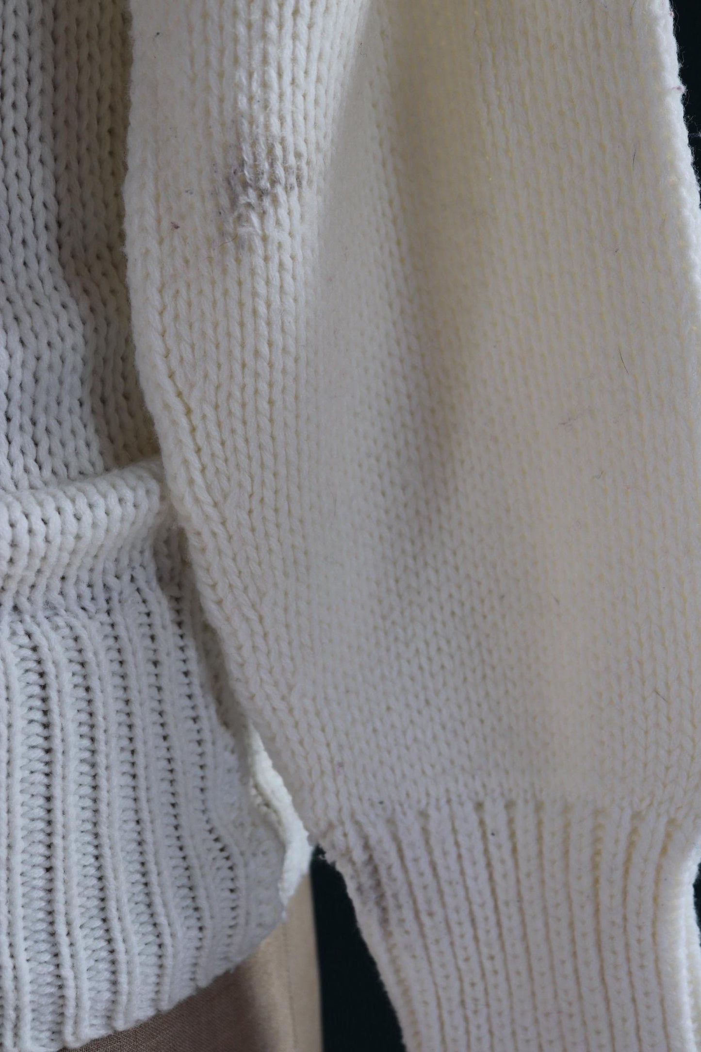 Vintage 1960s varsity sweater - white knitted jumper - Ivy League style - 38” chest