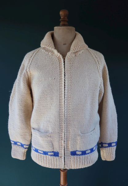 Vintage 1960s novelty hand knitted cardigan - ice hockey design - Mary Maxim - cowichan sweater - 44” chest