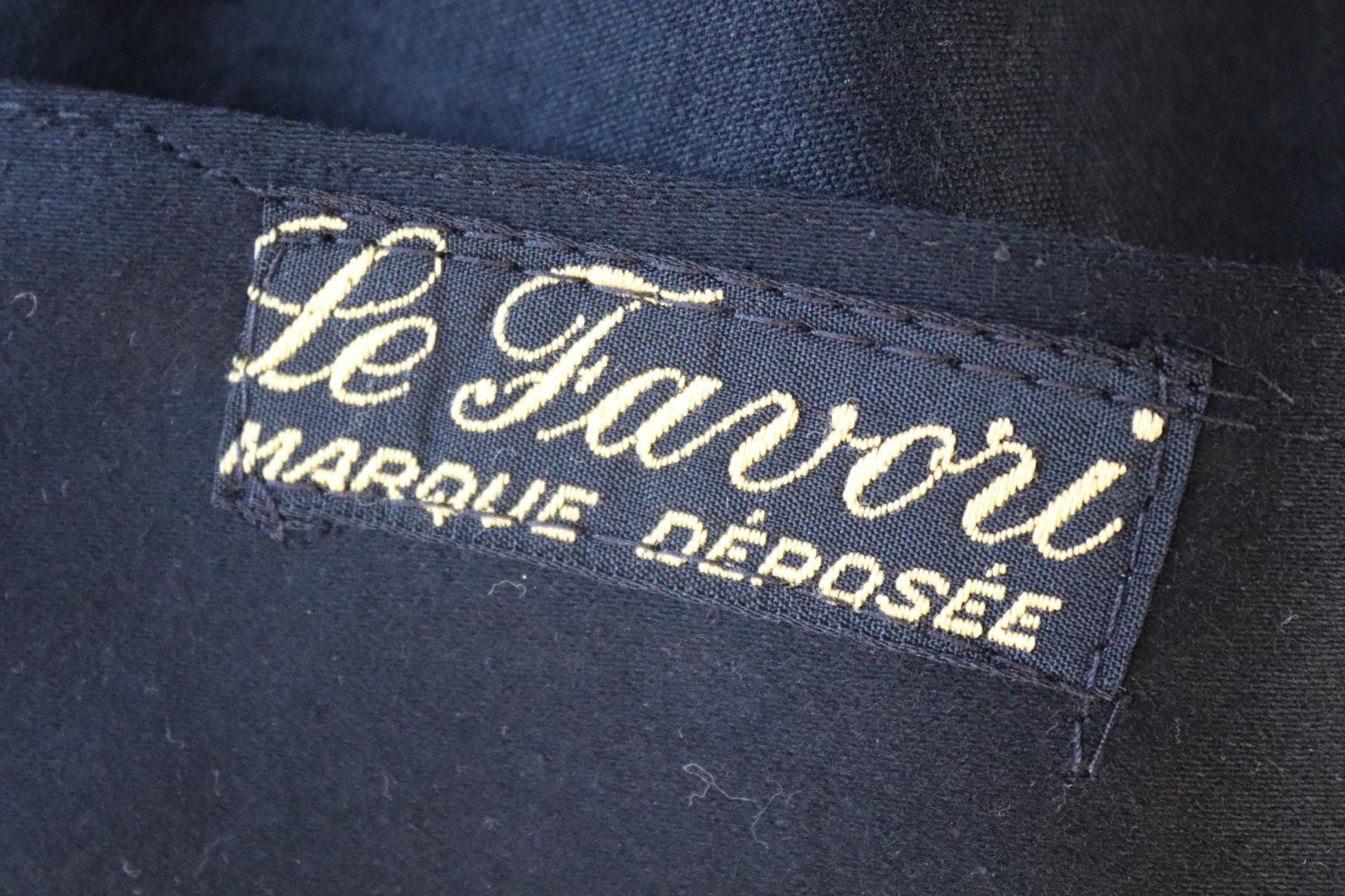 Vintage 1940s French black moleskin chore jacket - deadstock workwear - 52” chest