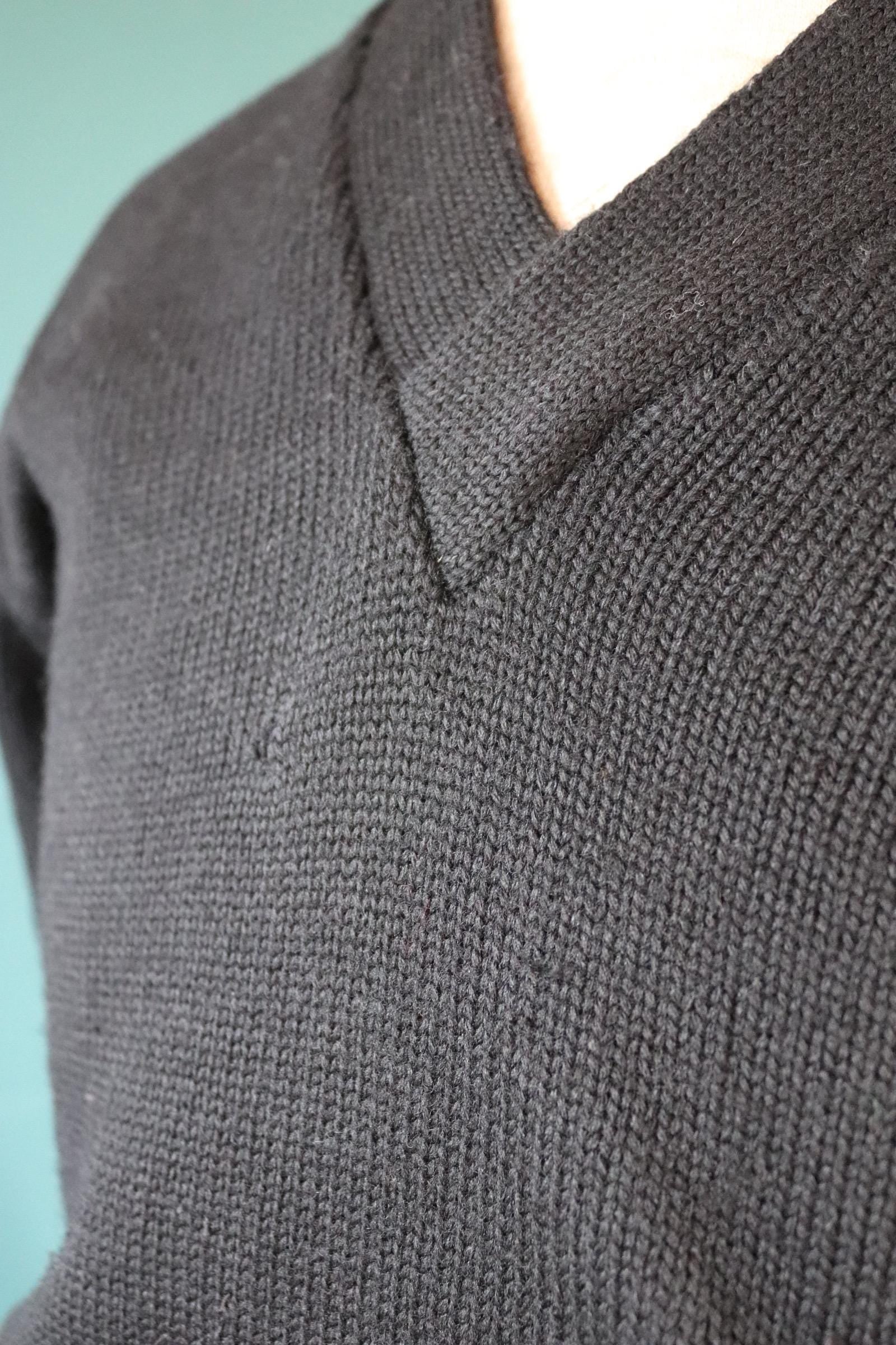 Vintage 1950s black wool varsity sweater - knitted jumper - Ivy League style - long rib - 40” chest