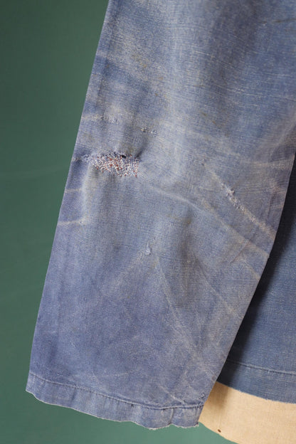 Vintage French workwear smock - 1930s chore shirt - sun faded indigo blue cotton - 40” chest