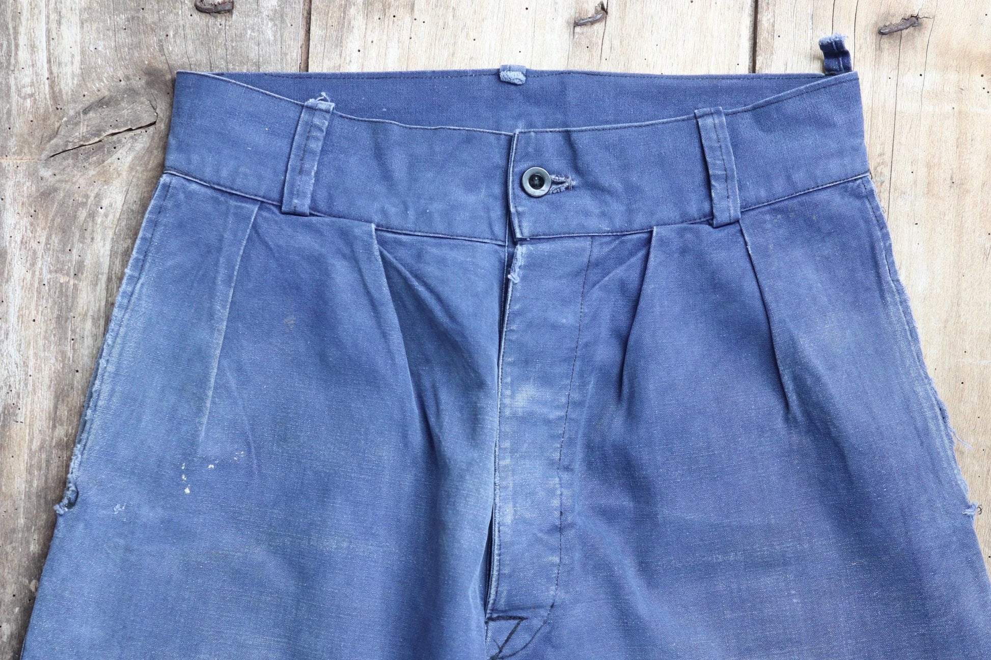Vintage French workwear trousers - 1930s chore pants - sun faded blue cotton - 29” x 30”