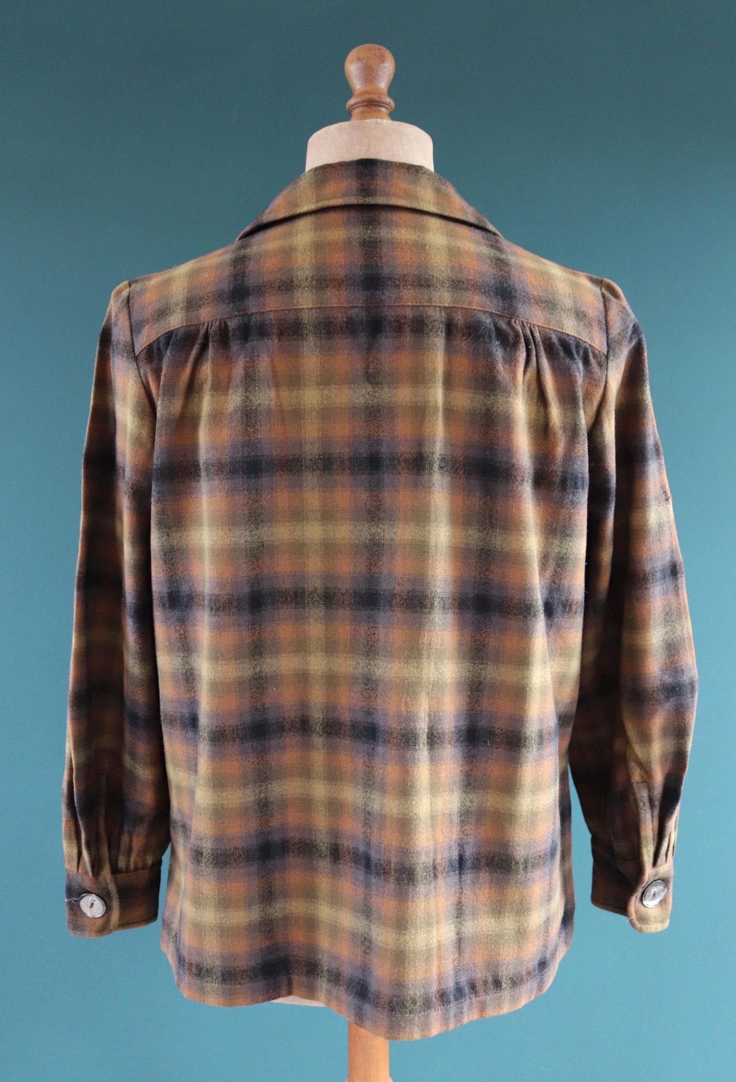 Vintage women’s Pendleton 49er jacket - autumn colours - 1950s plaid wool - 48" chest