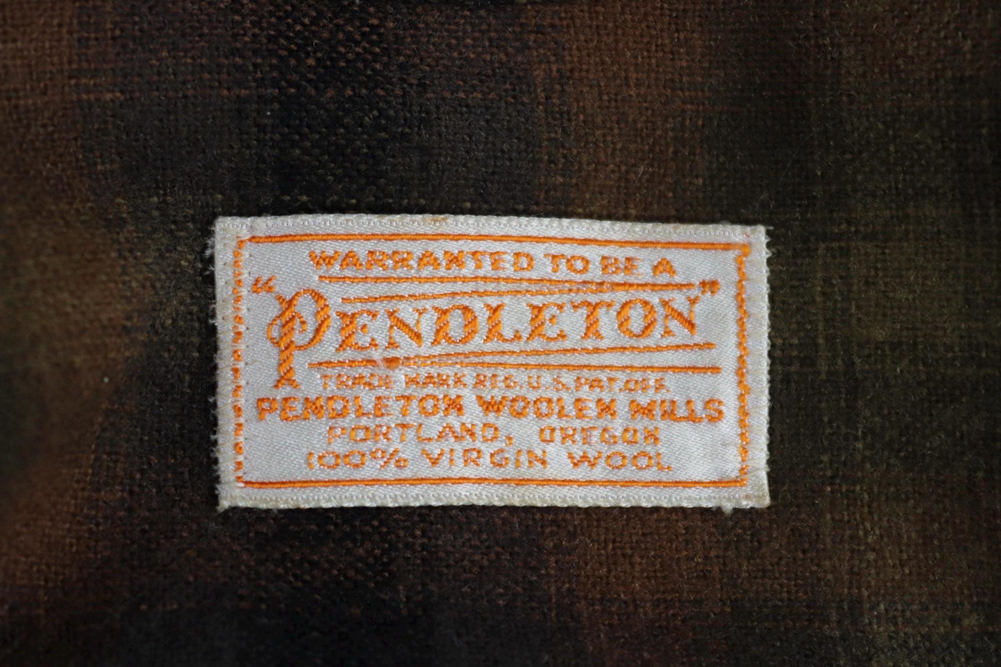 Vintage women’s Pendleton 49er jacket - autumn colours - 1950s plaid wool - 48" chest