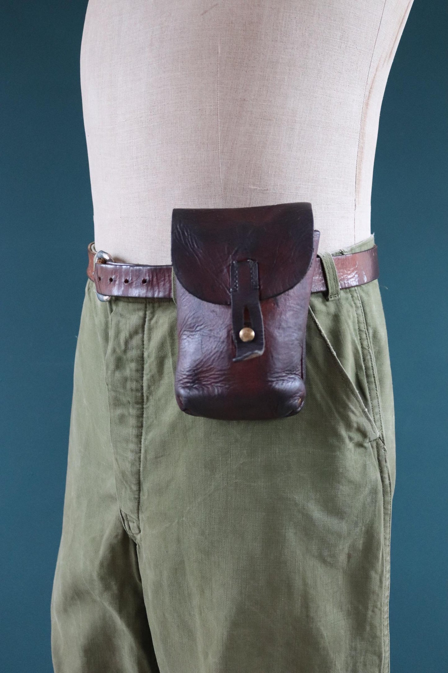 Vintage brown leather belt pouch - 1930s Swedish military bag - Ren Faire - WW2 utility hip pouch - dog walking waist bag - ideal gift