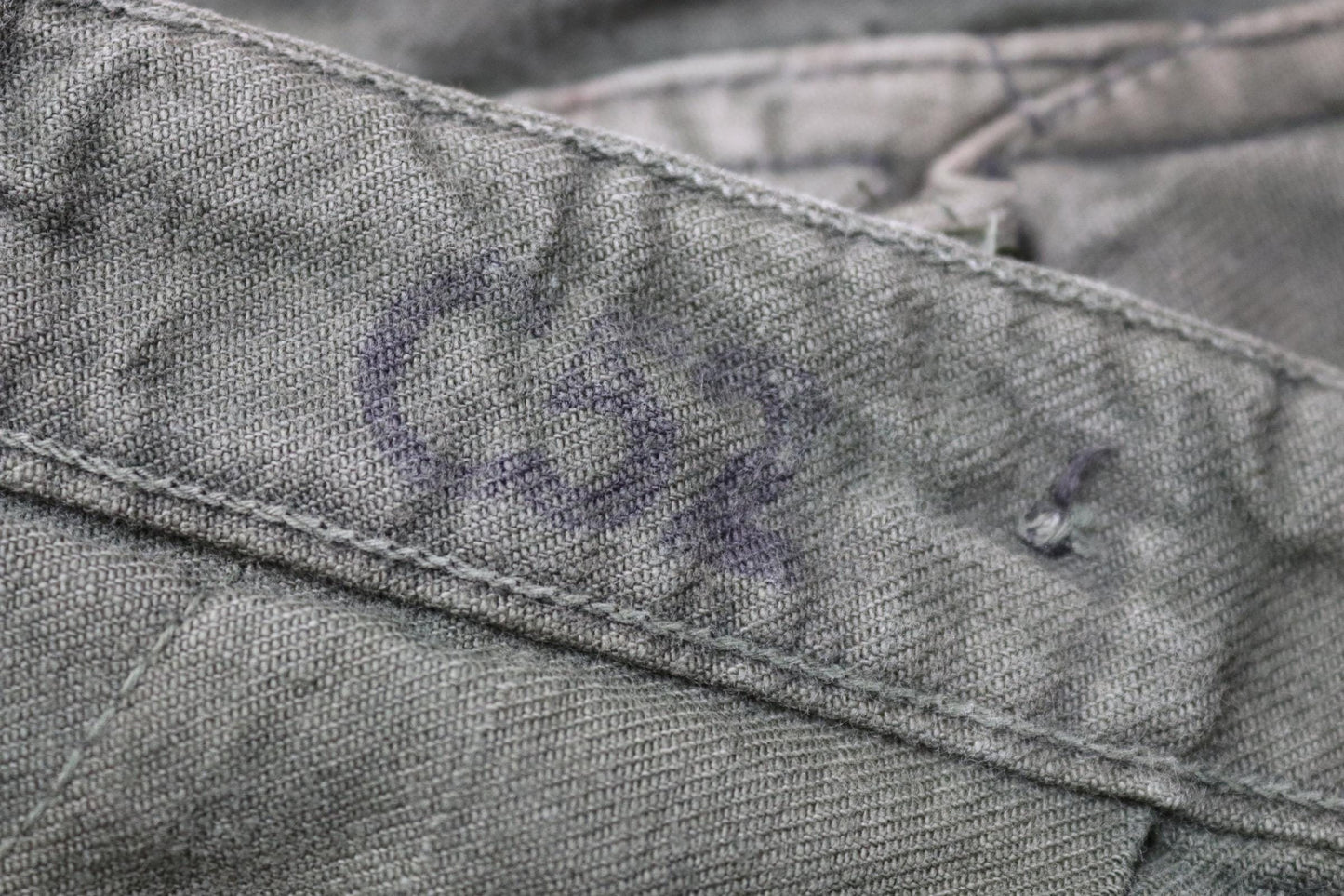 Vintage Swedish military workwear trousers - buckle back - utility pants - 36" x 31"