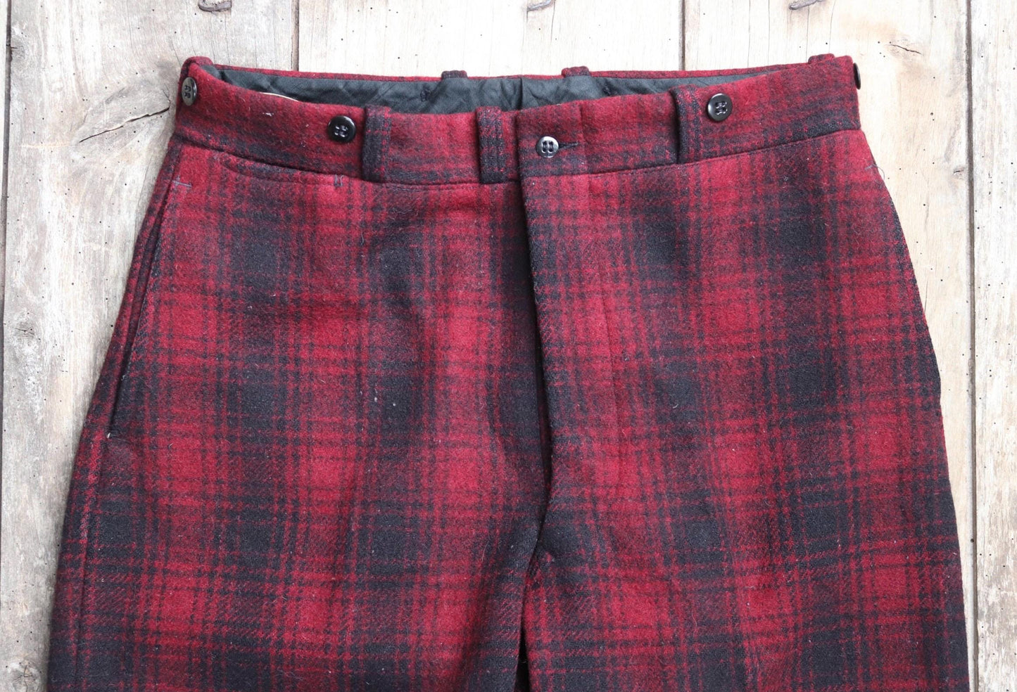 Vintage 1940s Duxbak wool pants - plaid hunting trousers - winter breeches - suspender buttons - 33" x 31"