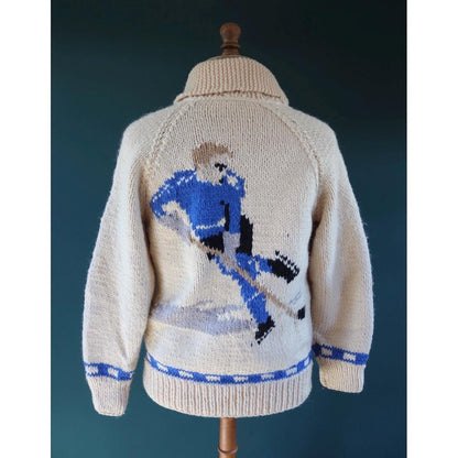 Vintage 1960s novelty hand knitted cardigan - ice hockey design - Mary Maxim - cowichan sweater - 44” chest