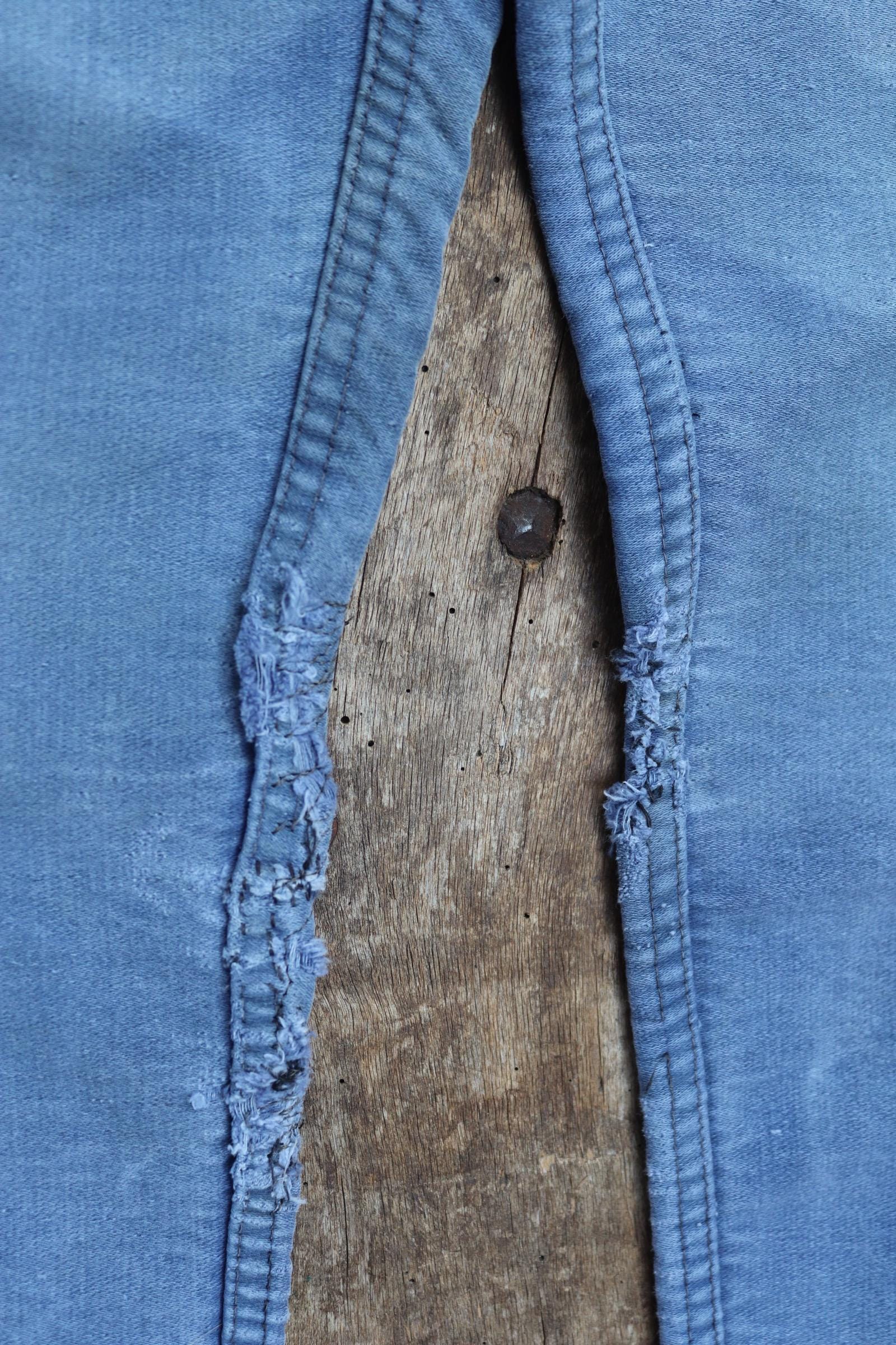 Vintage 1950s French workwear trousers - Le Mont St Michel chore pants - blue moleskin - darned and repaired - 31” x 27”