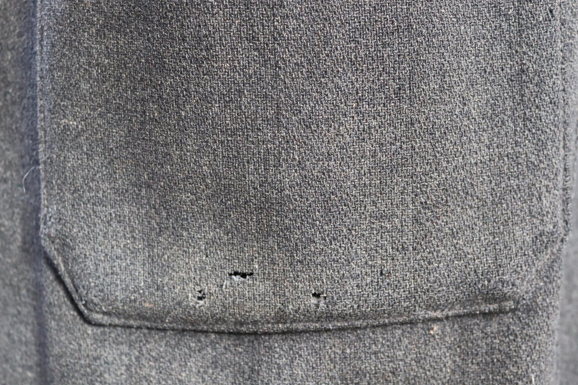 Vintage 1950s Gloverall duffle coat - grey wool jacket - wooden toggle buttons - 54" chest