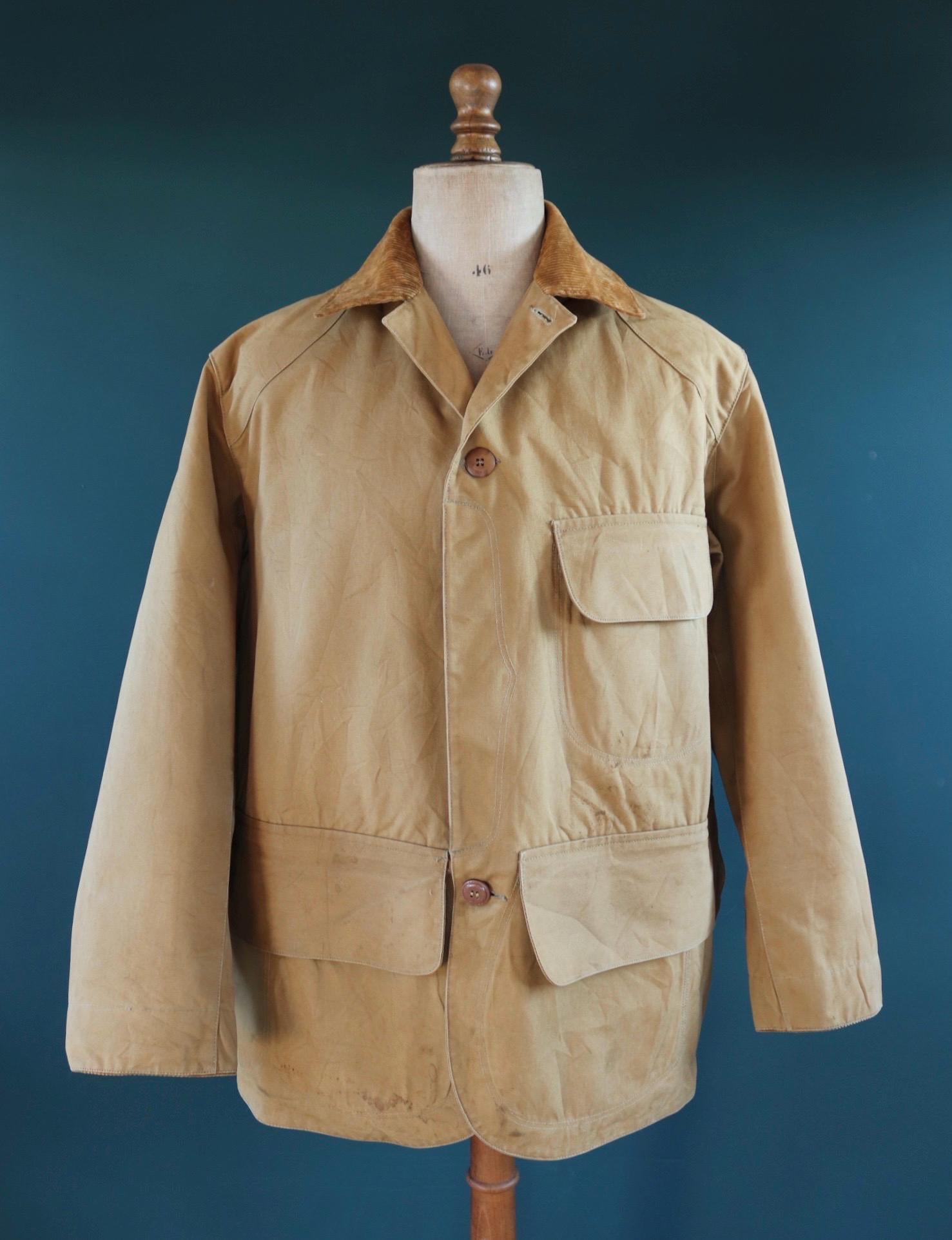 Vintage 1930s Duxbak Utica hunting jacket - duck cotton chore coat - American workwear - 53” chest