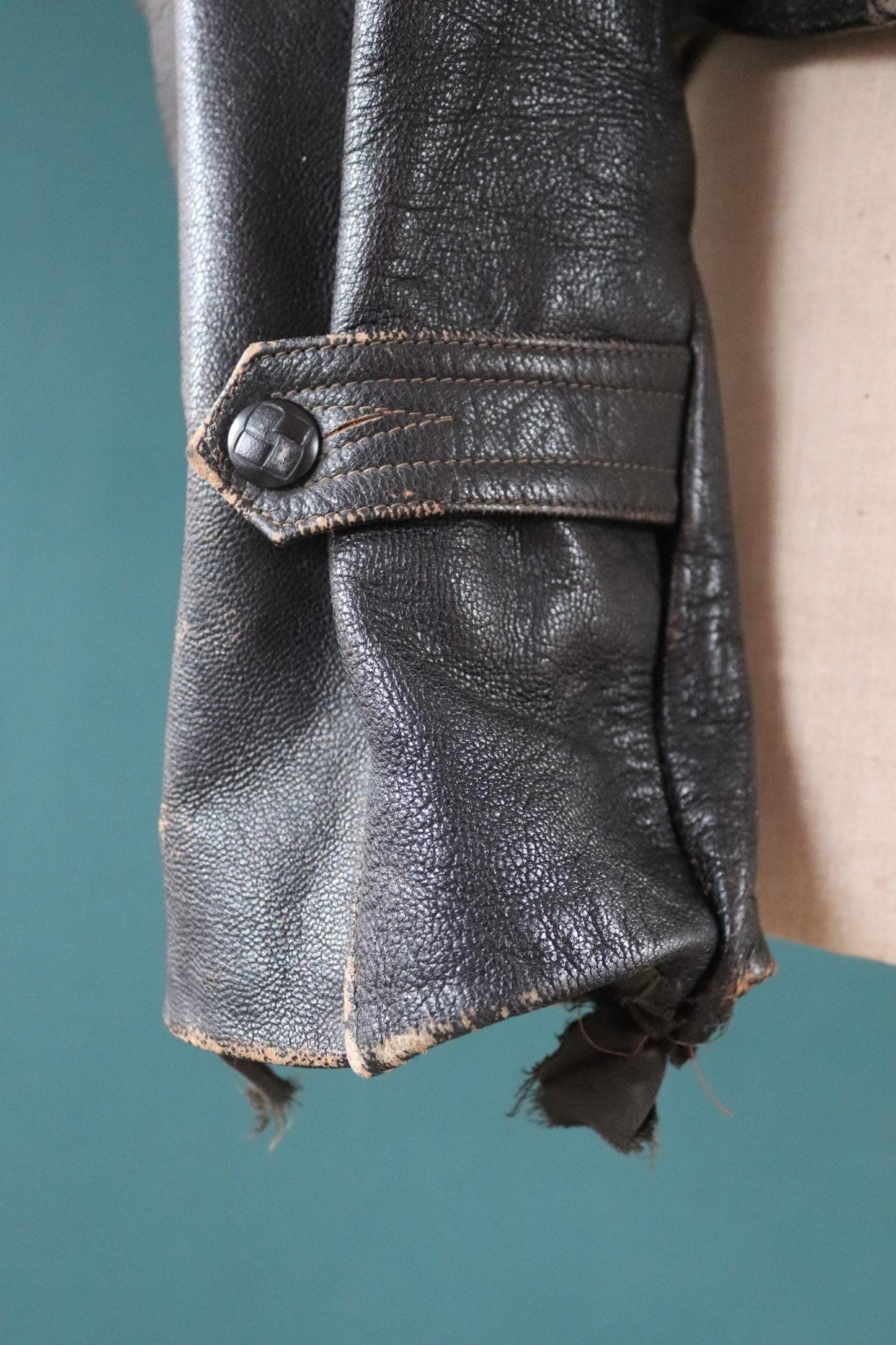 Vintage 1950s Italian black cropped leather jacket - motorcycle blouson - half belt - 45” chest