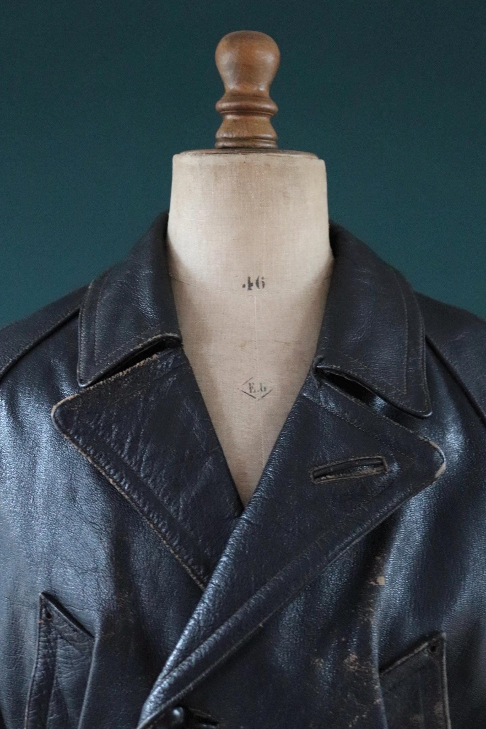 Vintage 1950s Italian black cropped leather jacket - motorcycle blouson - half belt - 45” chest