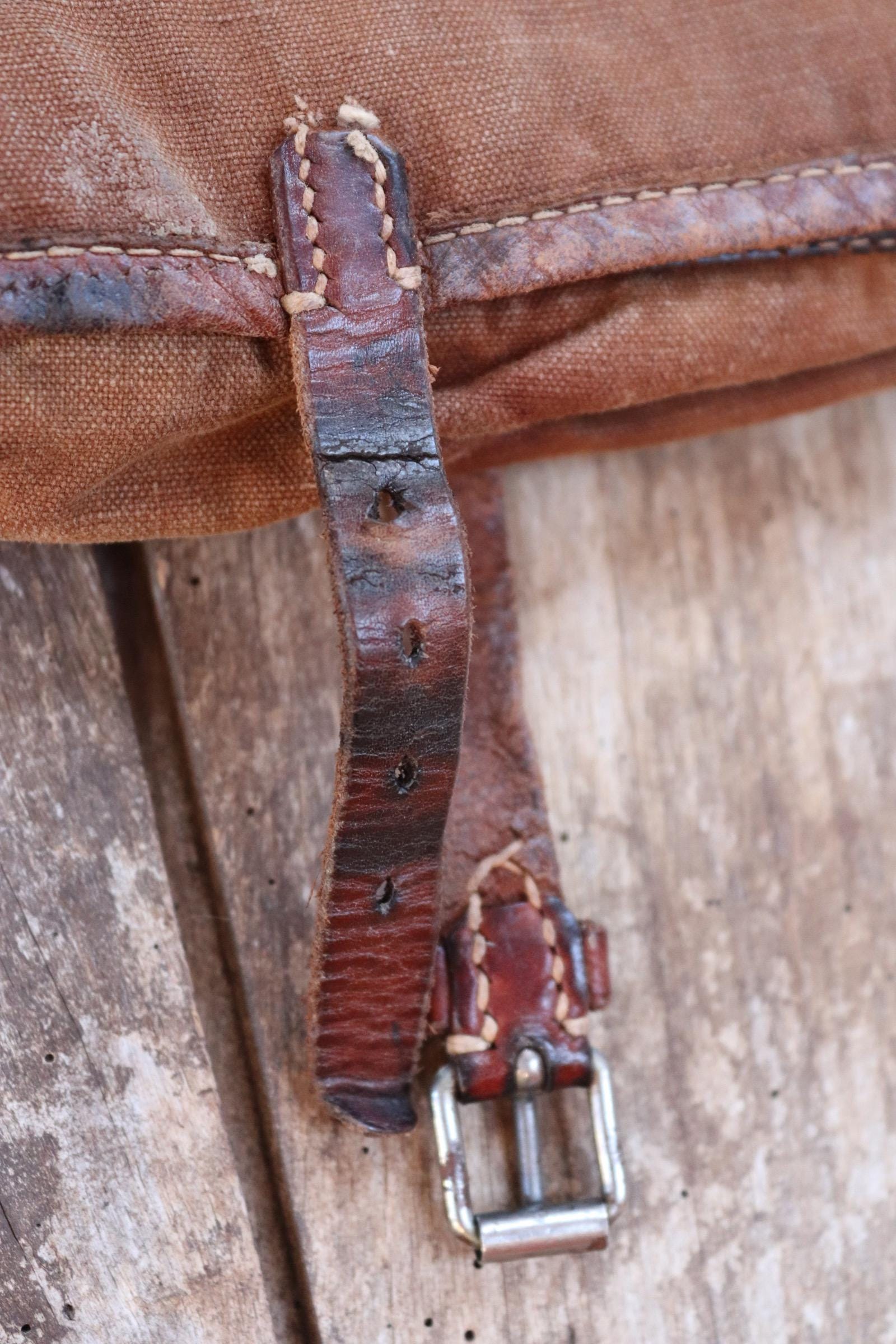 Vintage 1940s Swedish army medical bag - WW2 military shoulder bag - brown canvas leather cross body