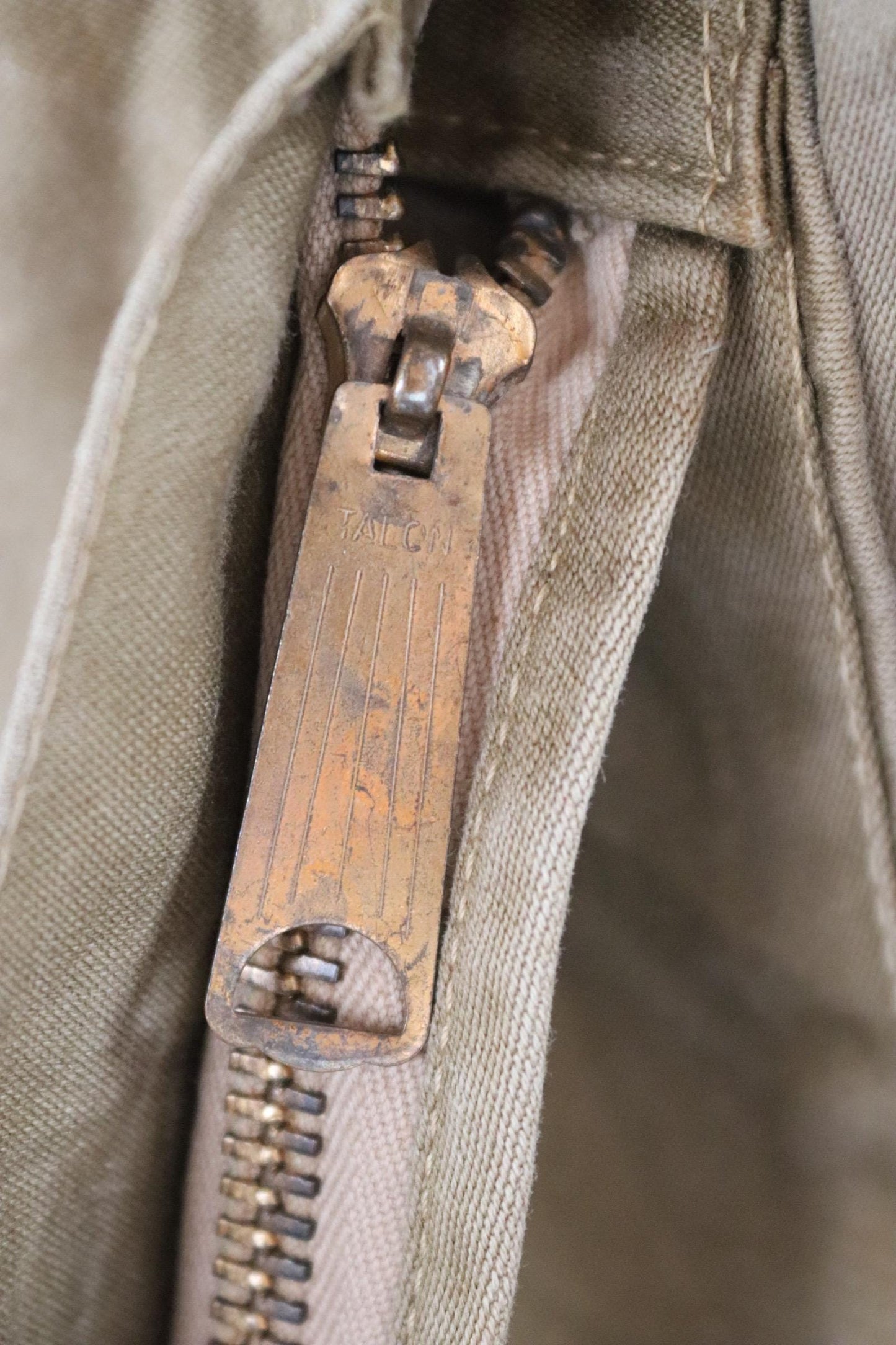 Vintage 1940s 50s hunting jacket - American workwear - Klondike cloth - 52" Chest