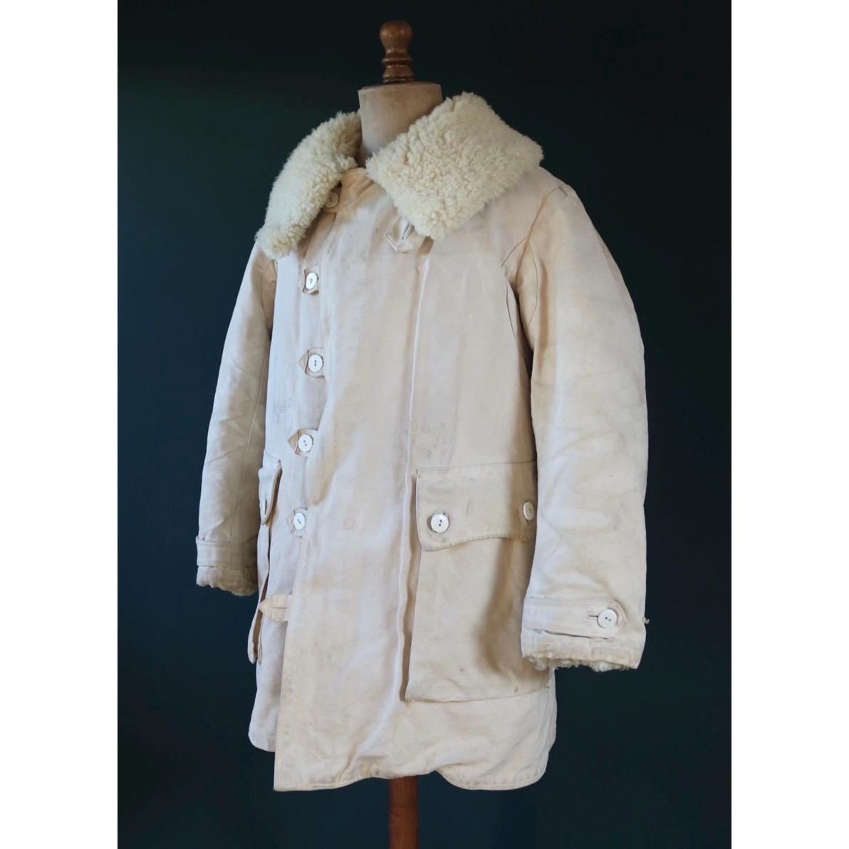 Vintage 1940s Swedish Livpäls sheepskin coat - M1944 - military greatcoat - 47” chest