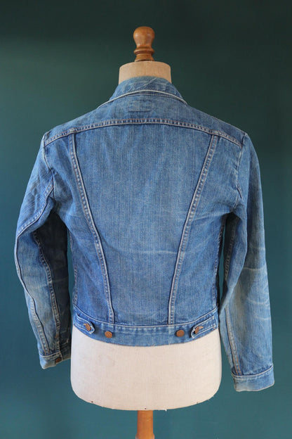 Vintage 1970s Wrangler jacket - denim workwear - whisker fades - 38" chest