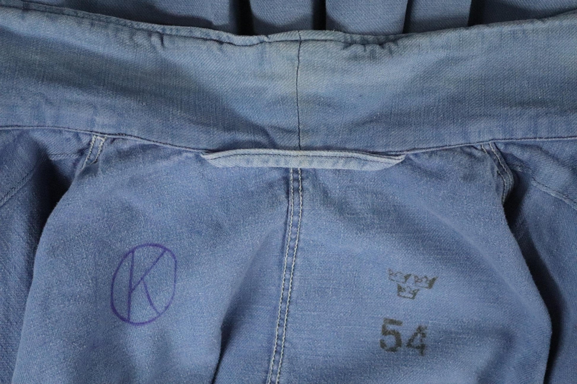 Vintage 1940s Swedish military workwear jacket - blue cotton twill - 1950s chore coat - 48” chest