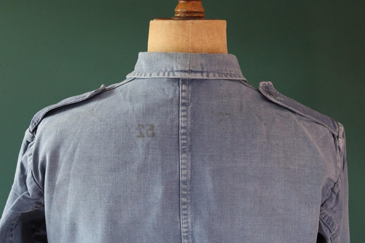 Vintage 1940s Swedish military workwear jacket - blue cotton twill - 1950s chore coat - 45” chest