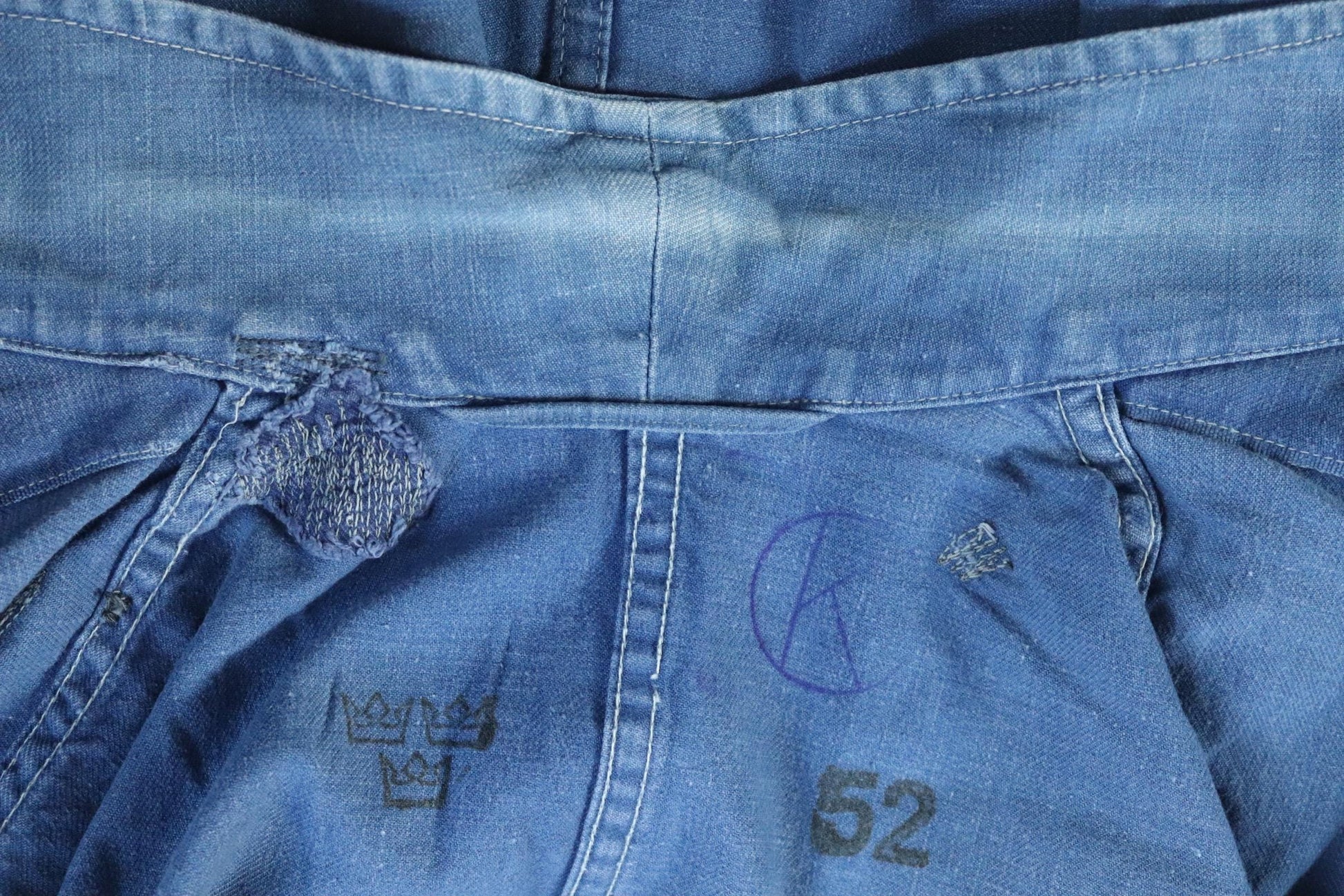 Vintage 1940s Swedish military workwear jacket - blue cotton twill - 1950s chore coat - 48” chest