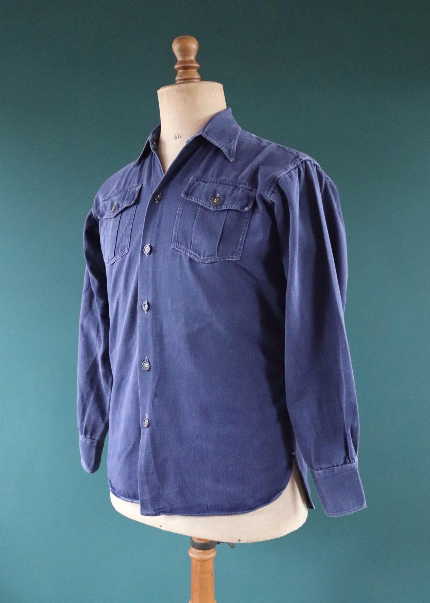 Vintage 1950s Swedish indigo cotton shirt - military workwear - 43” chest