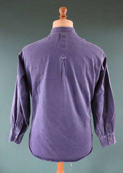 Vintage 1950s Swedish indigo cotton shirt - military workwear - 43” chest