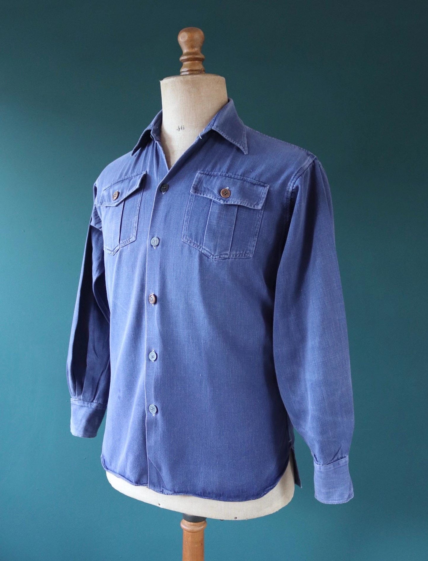 Vintage 1950s Swedish indigo cotton shirt - military workwear - 44” chest