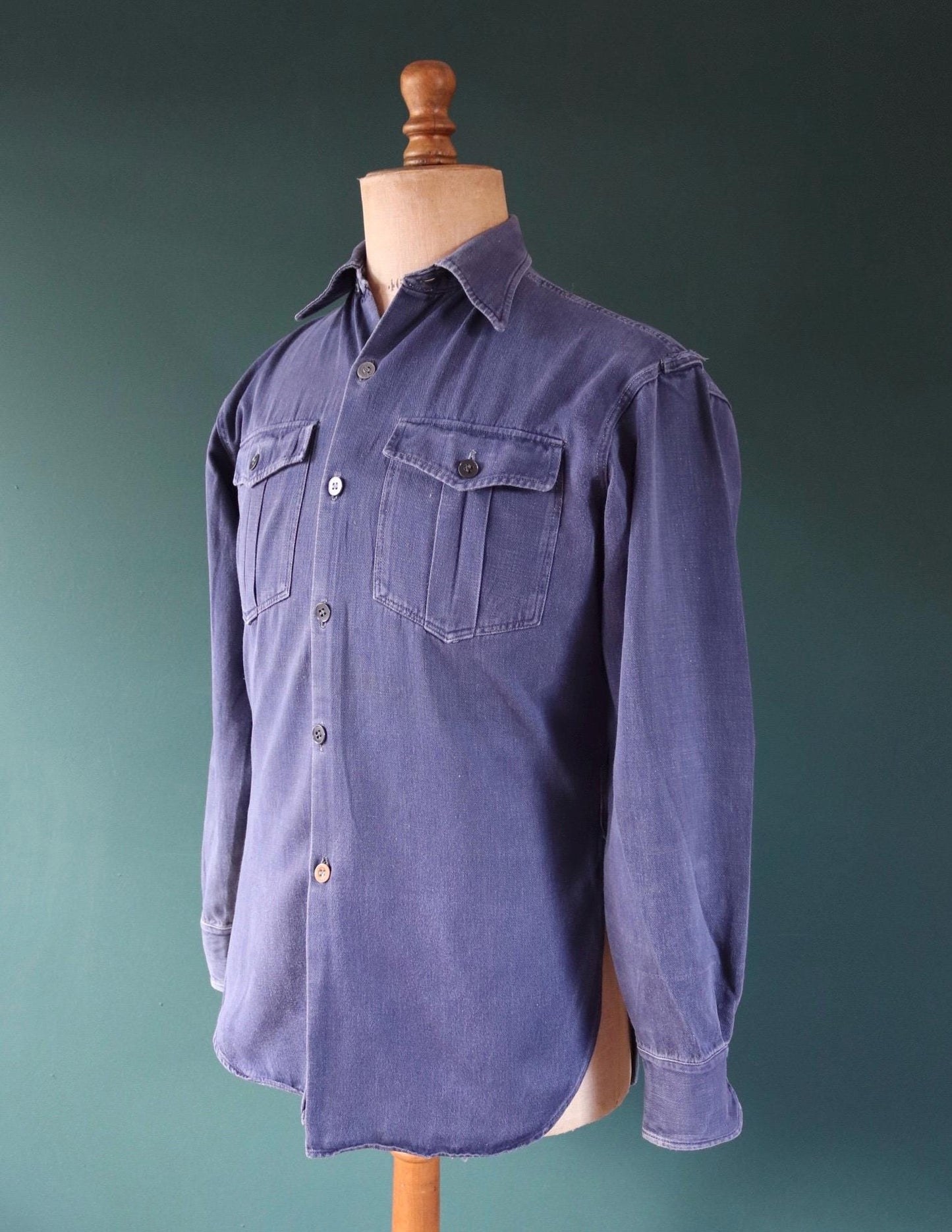 Vintage 1950s Swedish indigo cotton shirt - military workwear - 42” chest