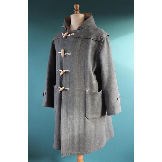 Vintage 1950s Gloverall duffle coat - grey wool jacket - wooden toggle buttons - 54" chest