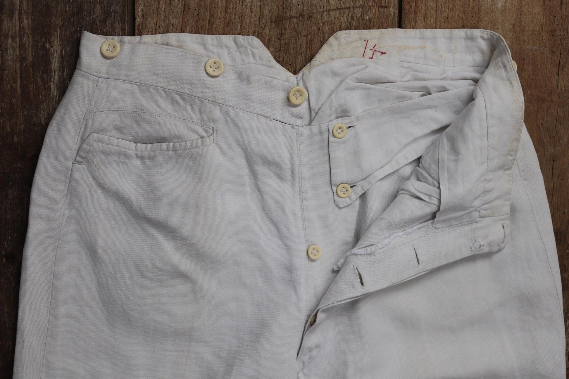 Vintage 1920s French white linen trousers - buckle back pants - 31” x 30”