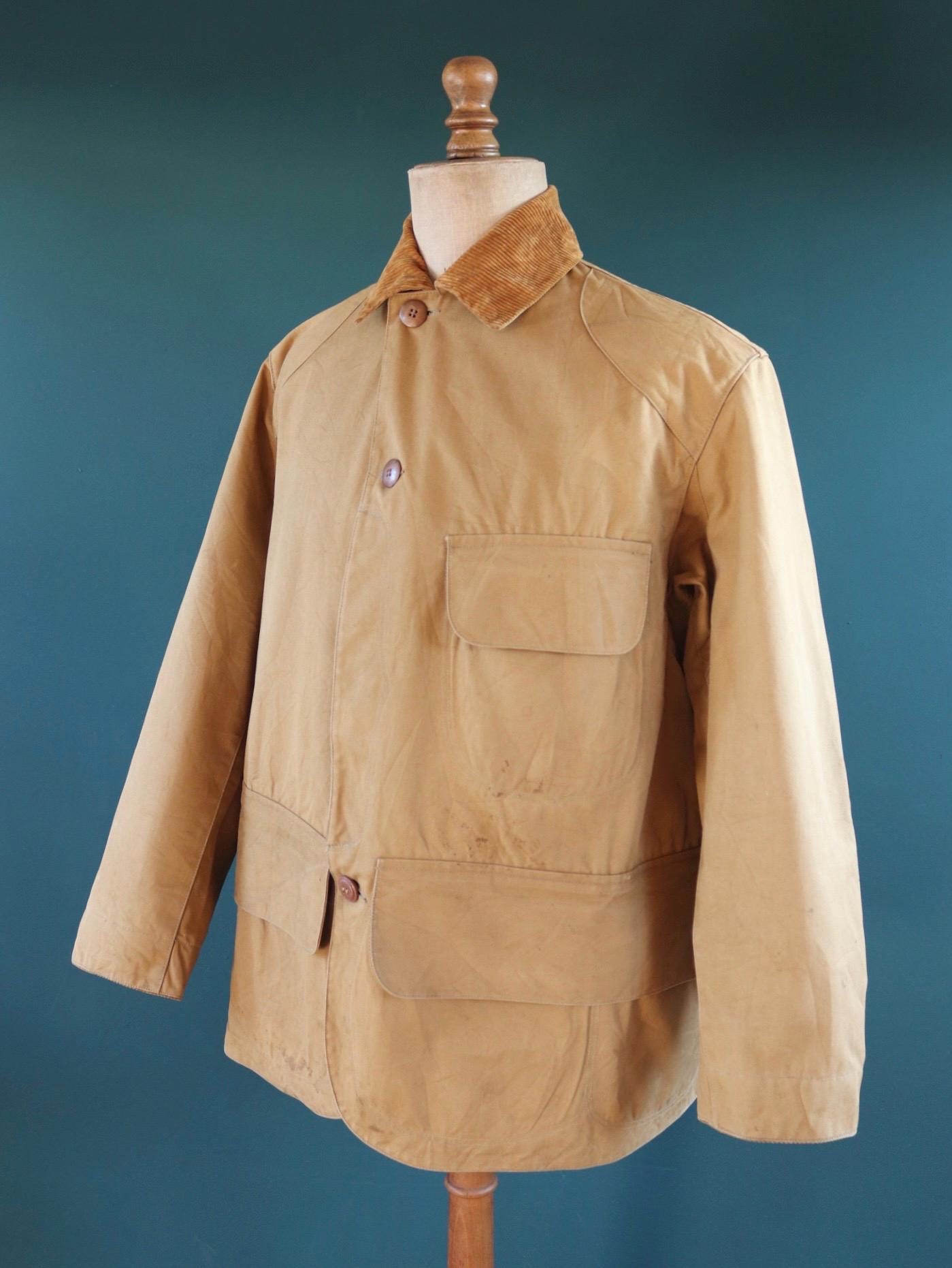 Vintage 1930s Duxbak Utica hunting jacket - duck cotton chore coat - American workwear - 53” chest