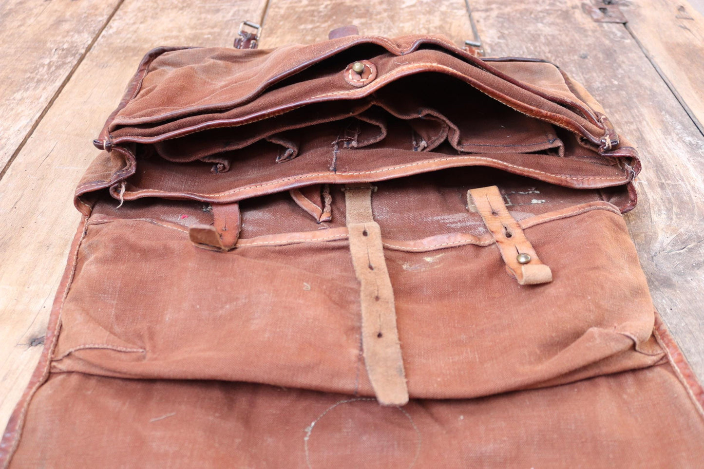 Vintage 1940s Swedish army medical bag - WW2 military shoulder bag - brown canvas leather cross body