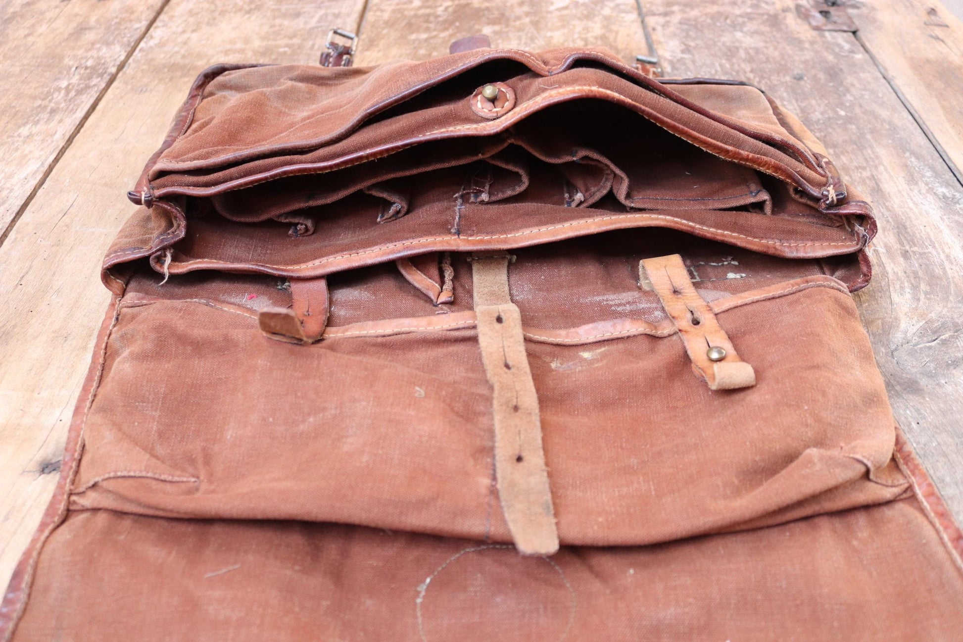 Vintage 1940s Swedish army medical bag - WW2 military shoulder bag - brown canvas leather cross body