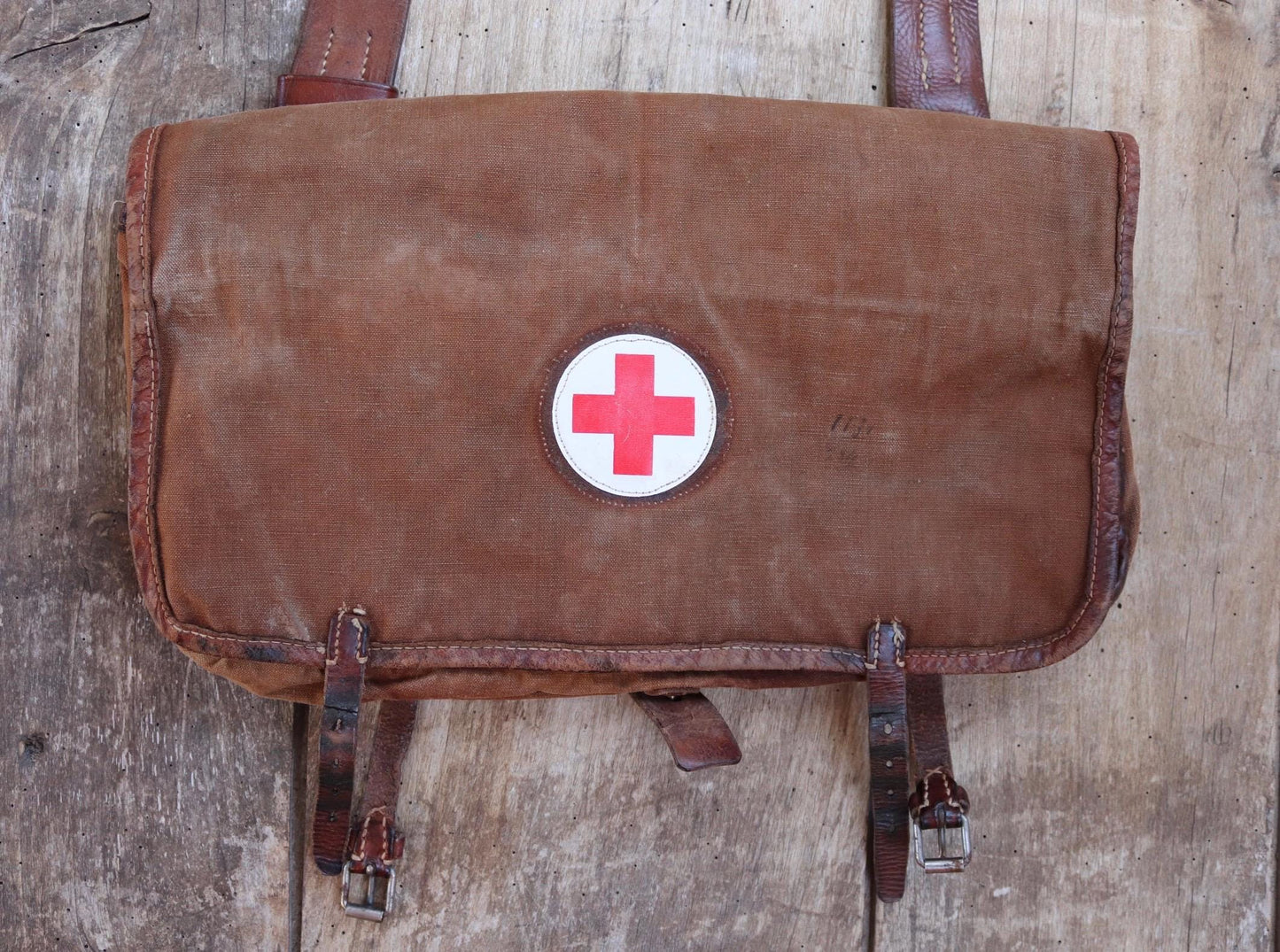 Vintage 1940s Swedish army medical bag - WW2 military shoulder bag - brown canvas leather cross body