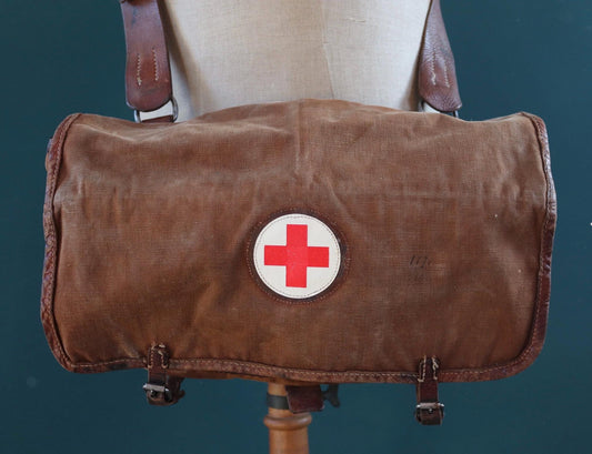 Vintage 1940s Swedish army medical bag - WW2 military shoulder bag - brown canvas leather cross body