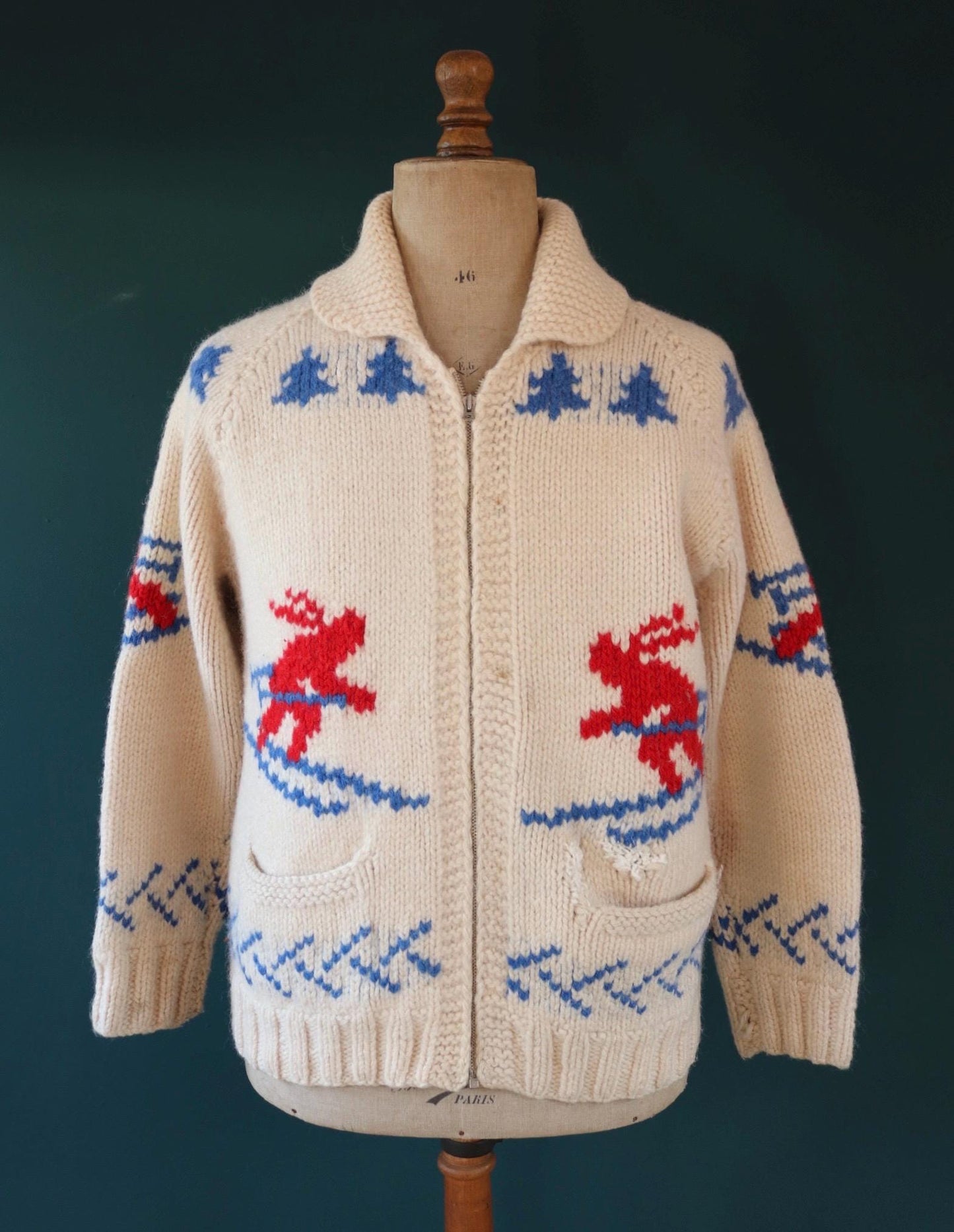 Vintage 1950s wool Cowichan sweater - 1960s novelty hand knit - shawl collar - skiing design jumper - 42” chest