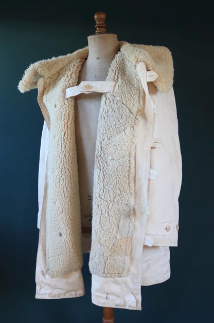 Vintage 1940s Swedish Livpäls sheepskin coat - military greatcoat - 50” chest