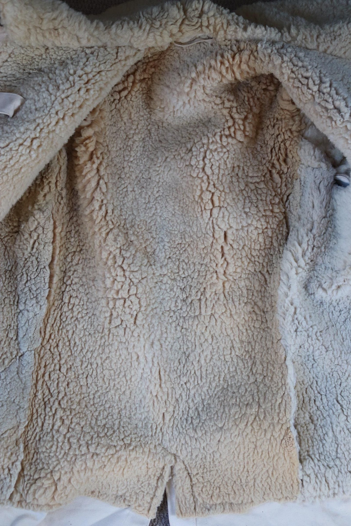 Vintage 1940s Swedish Livpäls sheepskin coat - military greatcoat - 50” chest